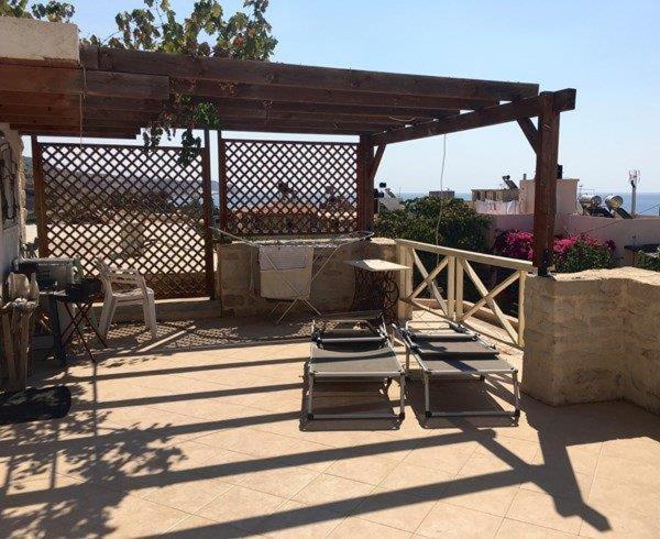 Stonehouse Elia Up Apartment Myrtos  Bagian luar foto